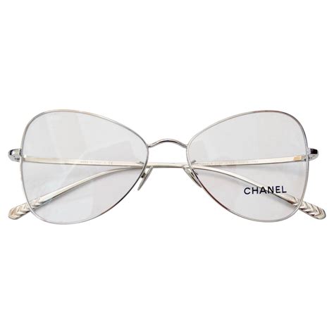 chanel frames 2019